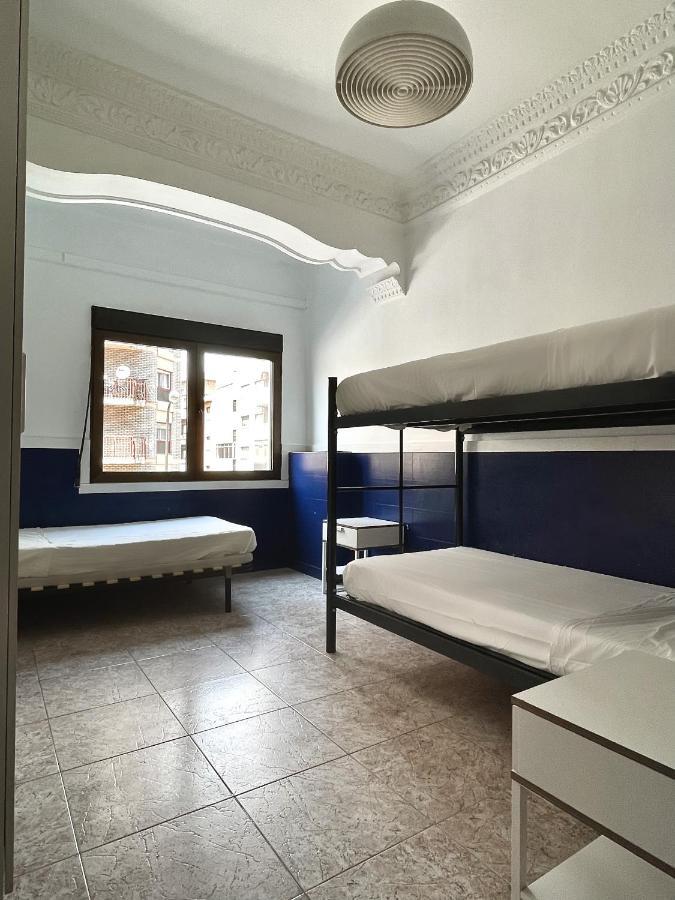 Az The Zity Hostel - Coliving Zaragoza Exterior photo